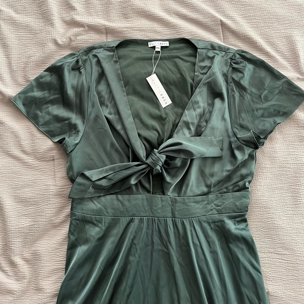 Satin Green Poppy Midi dress